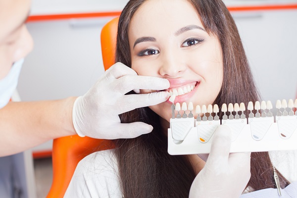 Common Applications Of Dental Veneers