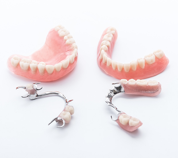Lilburn Dentures and Partial Dentures