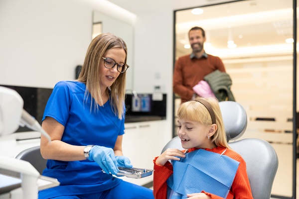 The Long Term Benefits Of Seeing A Family Dentist