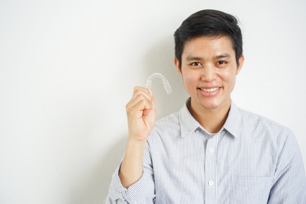 Your Teeth Straightening Options: A Deeper Look At Invisalign®